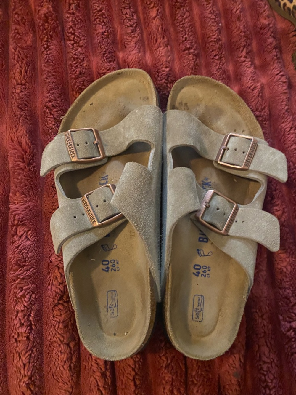 Birkenstocks 40